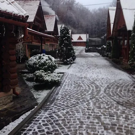 Zajazd Toursit Complex Kvasova *