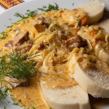 Zajazd Toursit Complex Kvasova *