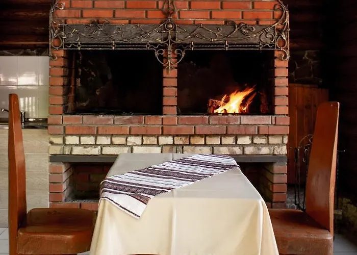 宾馆 Toursit Complex Kvasova 波利亚纳