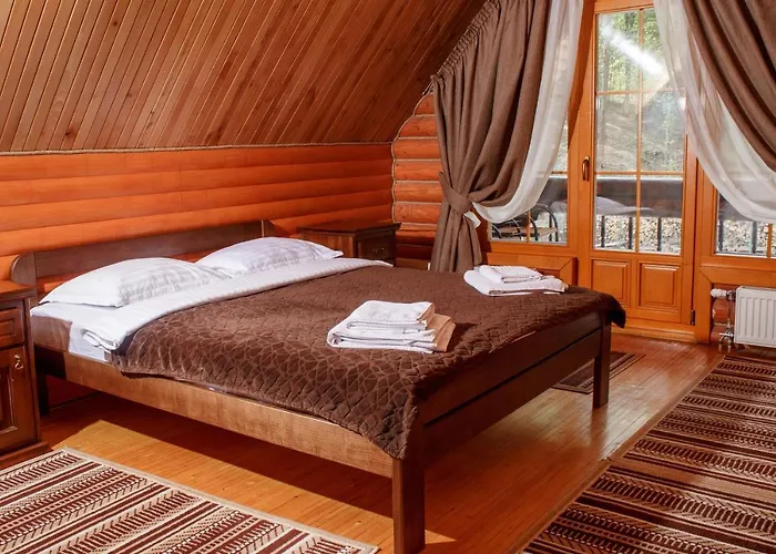 Toursit Complex Kvasova 宾馆 *